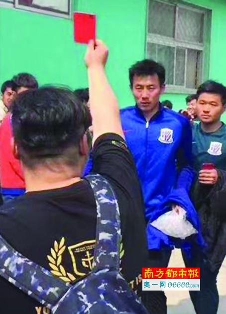 色 亚洲 自拍